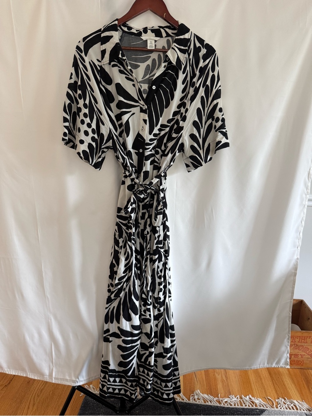 Maternity Black & White Printed Tie-Waist Maxi Dress